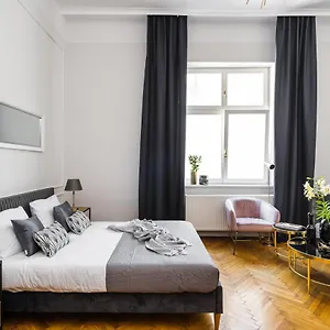 Cracovian - Loft Affair Apartment Krakow